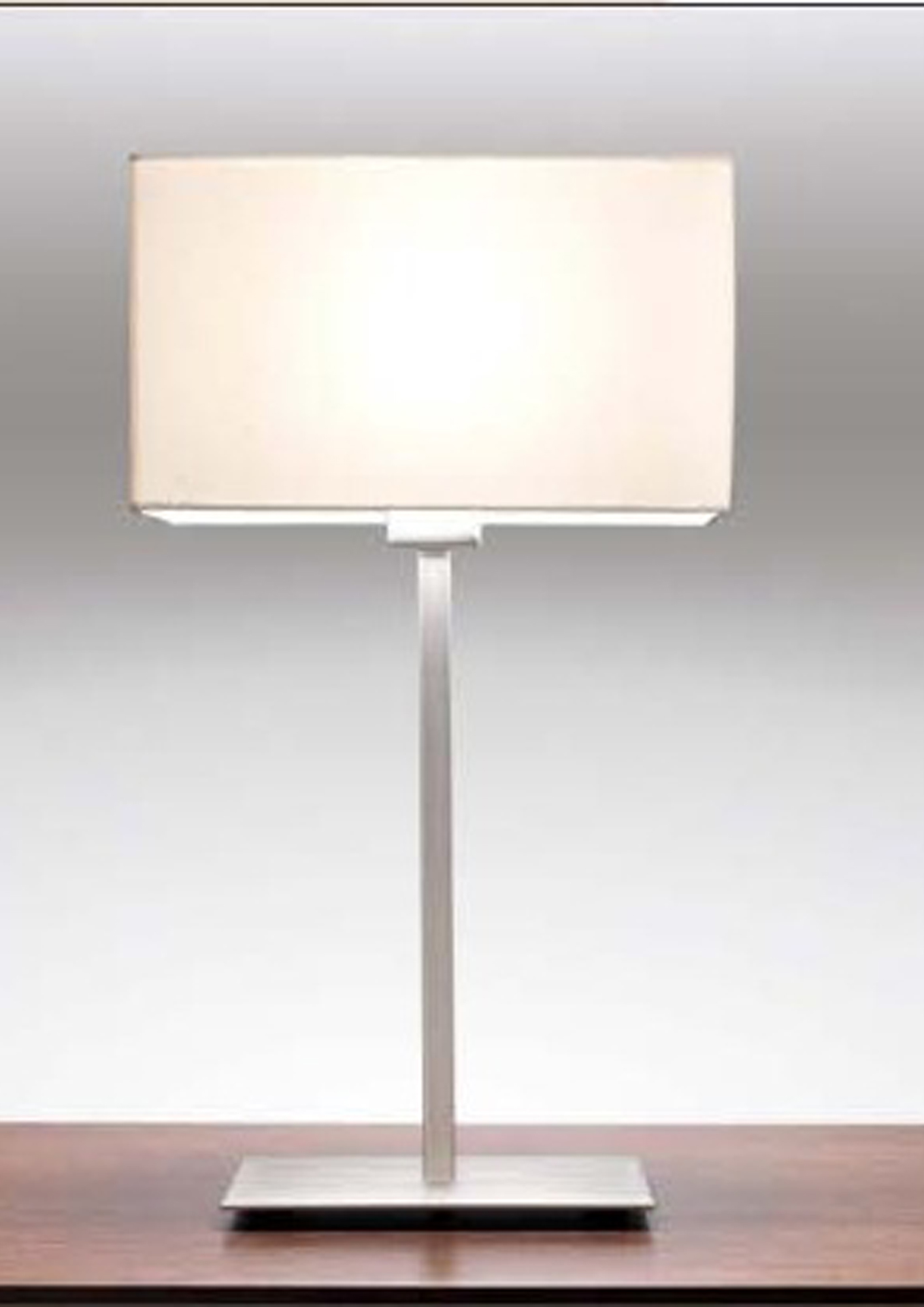 Beyond Lights - Metal Table Lamp- GL